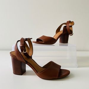Coach Sandal - Cognac | Size: 7